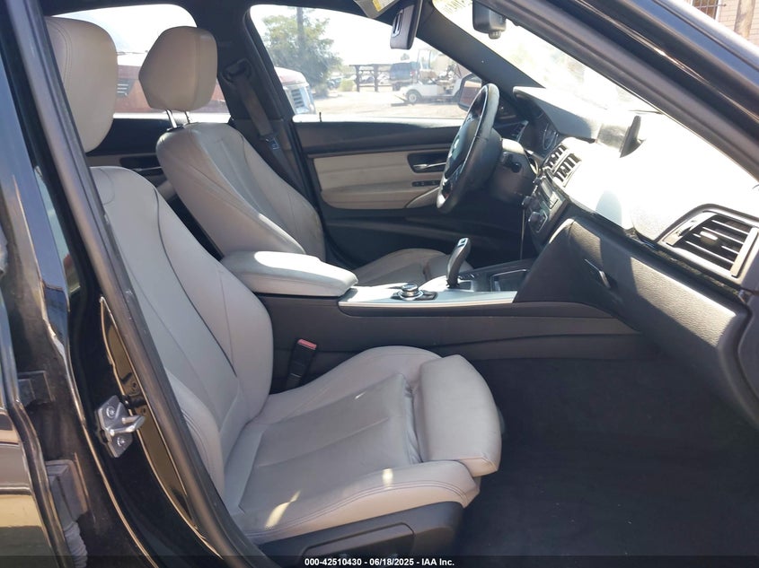 2013 BMW 328I XDRIVE WBA3B3C51DF543955