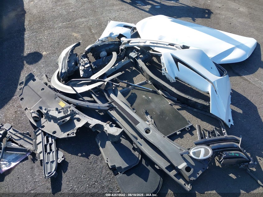 2015 LEXUS NX 200T - JTJYARBZ8F2005537