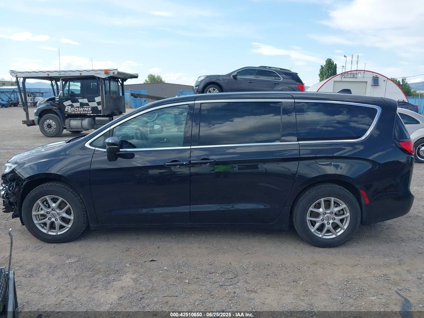 2023 CHRYSLER PACIFICA TOURING L - 2C4RC1BG0PR615940