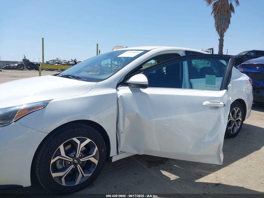 2020 KIA FORTE LXS - 3KPF24ADXLE183707