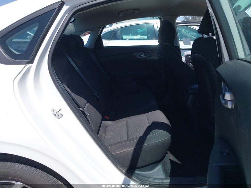 2020 KIA FORTE LXS - 3KPF24ADXLE183707