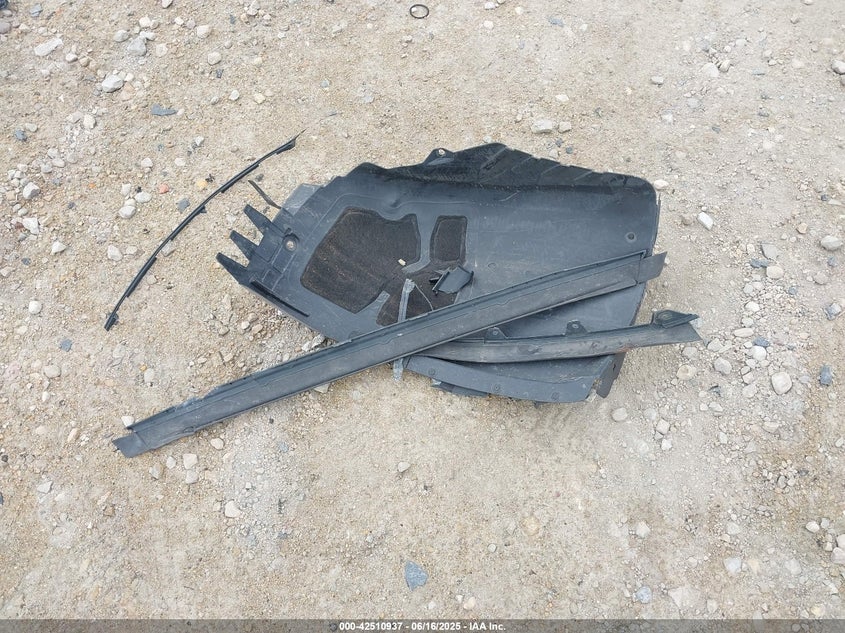 2016 CHEVROLET MALIBU LIMITED LTZ - 1G11E5SA2GU143827