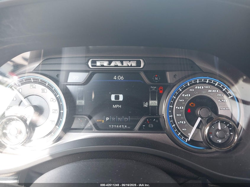 2021 RAM 1500 LIMITED  4X2 5'7 BOX - 1C6RREHT2MN747043