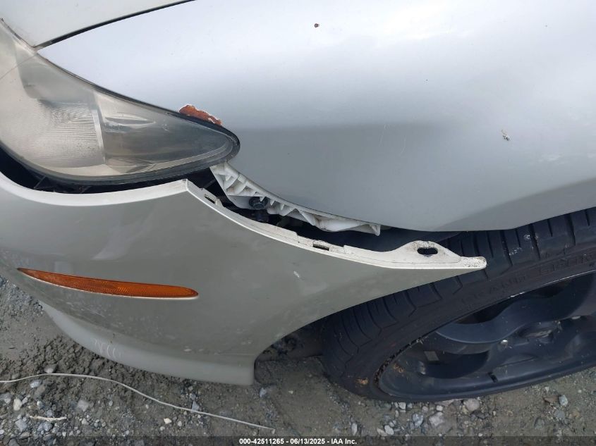 2004 Mazda Mazda6 S VIN: 1YVHP82D245N92355 Lot: 42511265