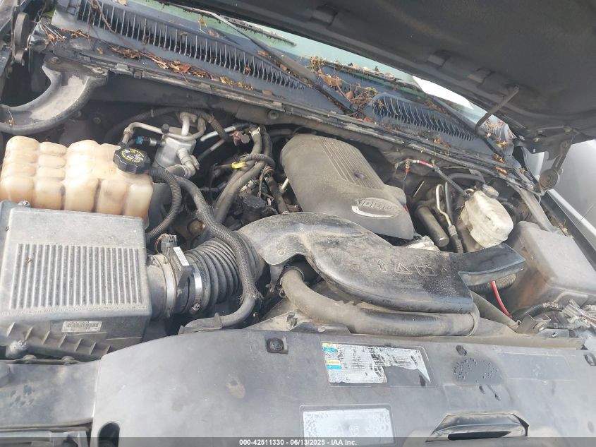 2004 Chevrolet Tahoe Ls VIN: 1GNEC13Z14J149358 Lot: 42511330