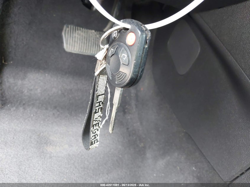 2015 FORD FOCUS SE - 1FADP3F25FL301755