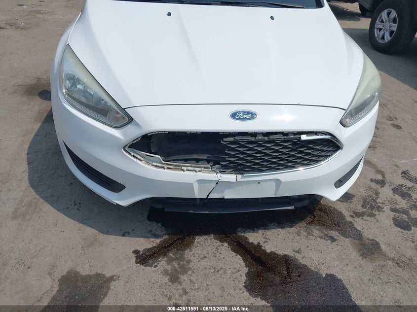 2015 FORD FOCUS SE - 1FADP3F25FL301755