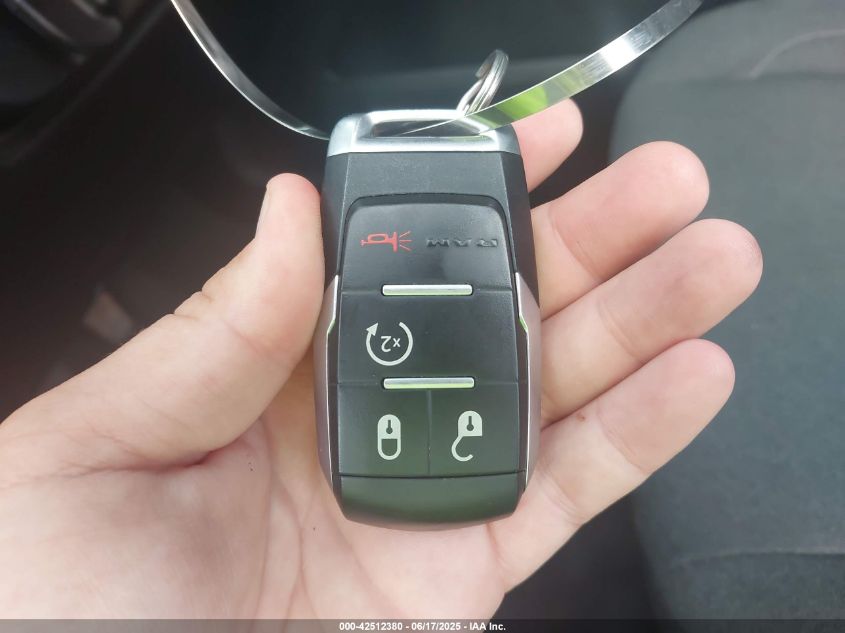 2023 Ram 2500 - 3C6UR5DL6PG504090