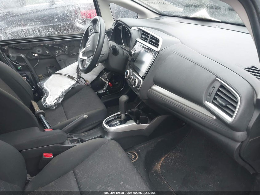 2016 HONDA FIT VIN: JHMGK5H73GX030004