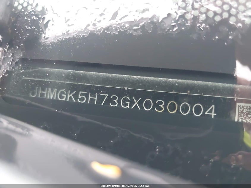 2016 HONDA FIT VIN: JHMGK5H73GX030004