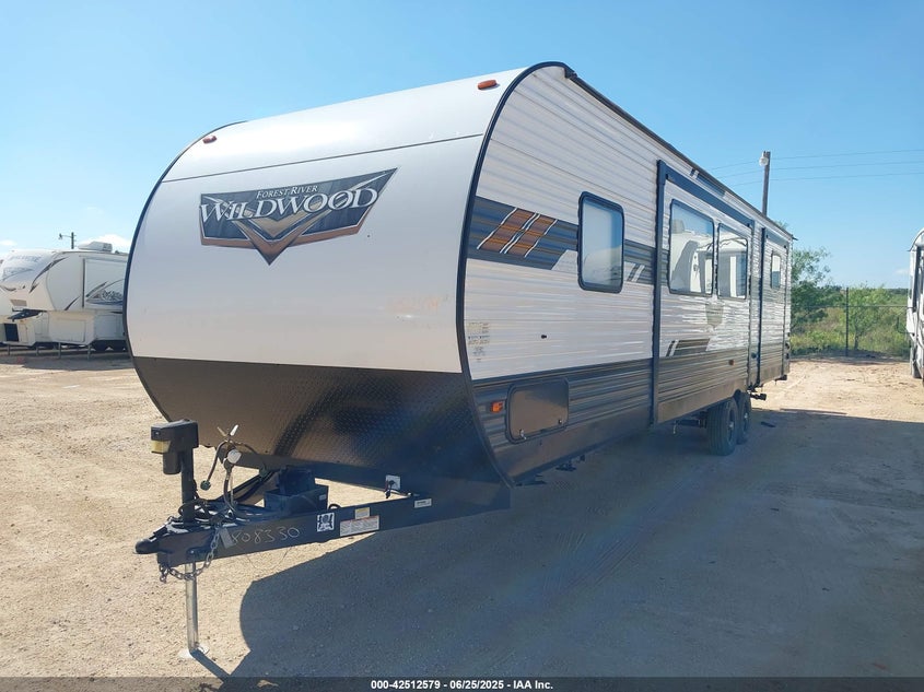 2021 FOREST RIVER WILDWOOD  (VIN: 4X4TWDG20M8808330)