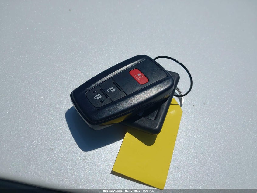 2025 TOYOTA RAV4 XLE - 2T3W1RFV3SC321092