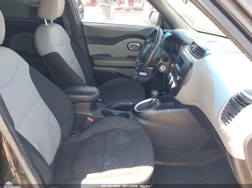2015 KIA SOUL - KNDJN2A23F7760425
