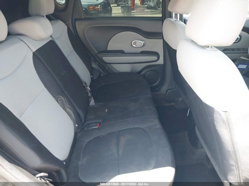 2015 KIA SOUL - KNDJN2A23F7760425