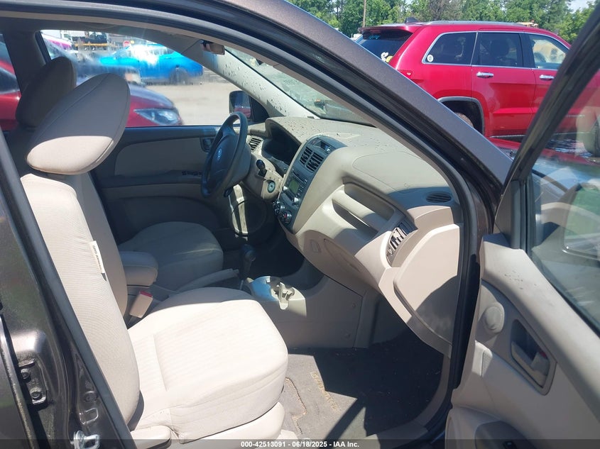 2010 KIA SPORTAGE VIN: KNDKG3A41A7668812