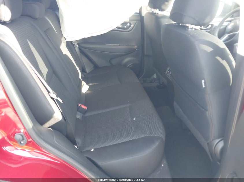 2019 NISSAN ROGUE SPORT S - JN1BJ1CP5KW227255