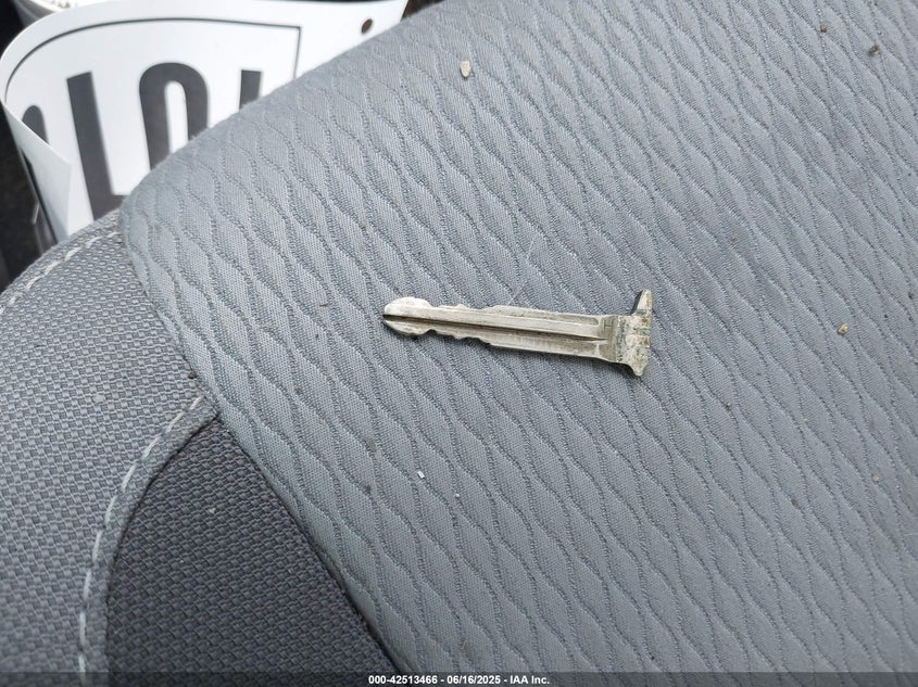 2017 TOYOTA COROLLA LE - 5YFBURHE8HP583744