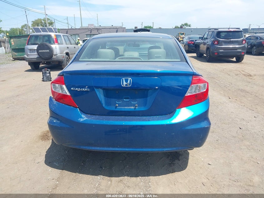 2012 HONDA CIVIC VIN: 2HGFB2F82CH585694