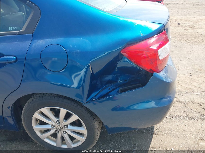 2012 HONDA CIVIC VIN: 2HGFB2F82CH585694