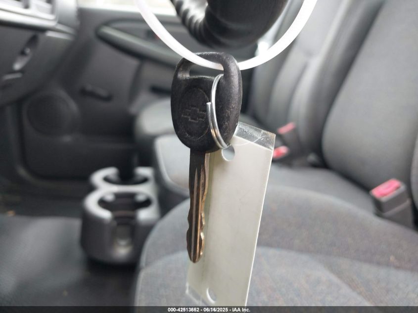 2004 Chevrolet Silverado 1500 Work Truck VIN: 1GCEC14T64E159508 Lot: 42513652