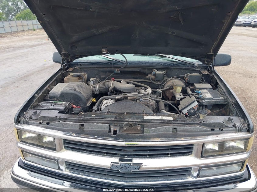 1997 Chevrolet C1500 Fleetside VIN: 1GCEC19M1VE158270 Lot: 42513699