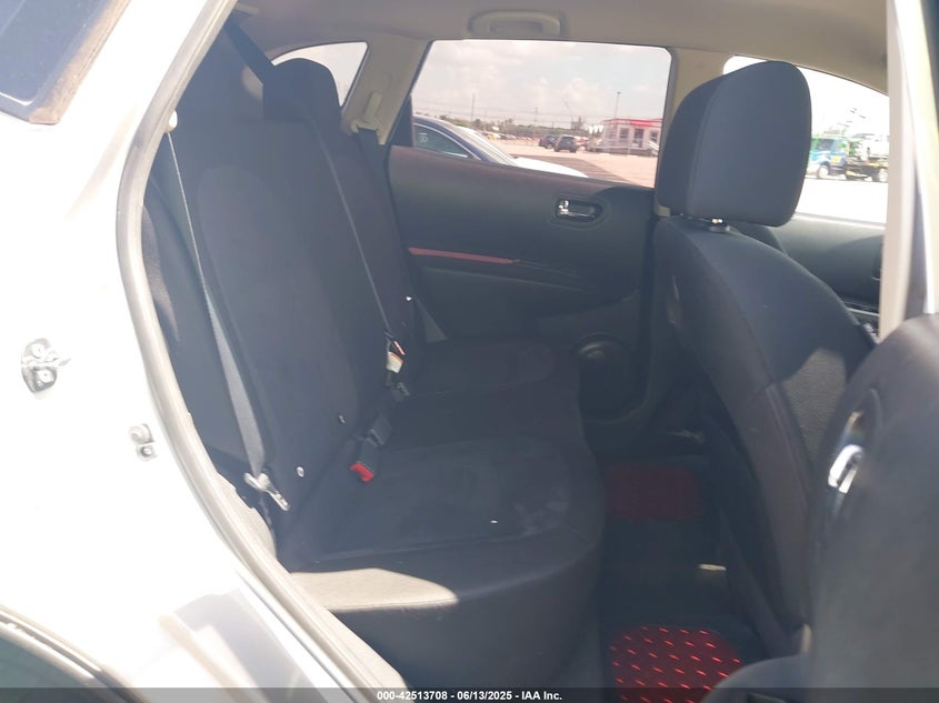 2015 NISSAN ROGUE SELECT VIN: JN8AS5MV4FW754188