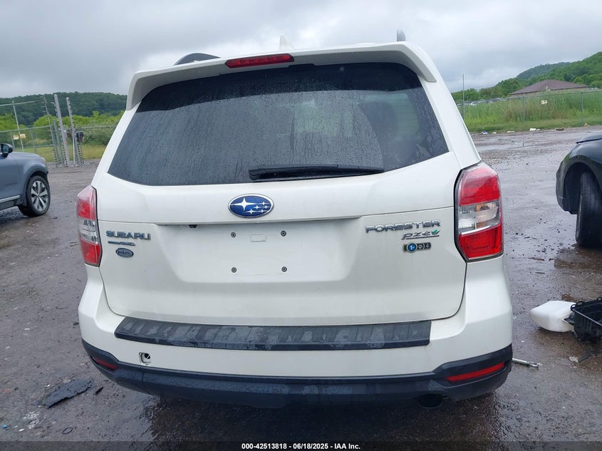 2016 SUBARU FORESTER 2.5I TOURING - JF2SJAXC3GH526647