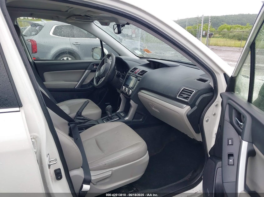 2016 SUBARU FORESTER 2.5I TOURING - JF2SJAXC3GH526647