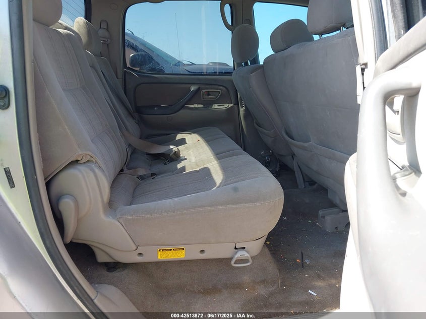 2005 Toyota Tundra Sr5 V8 VIN: 5TBET34115S496828 Lot: 42513872