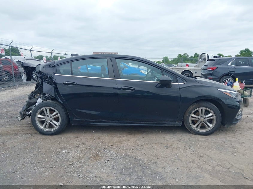 2017 CHEVROLET CRUZE LT AUTO - 1G1BE5SM9H7146125