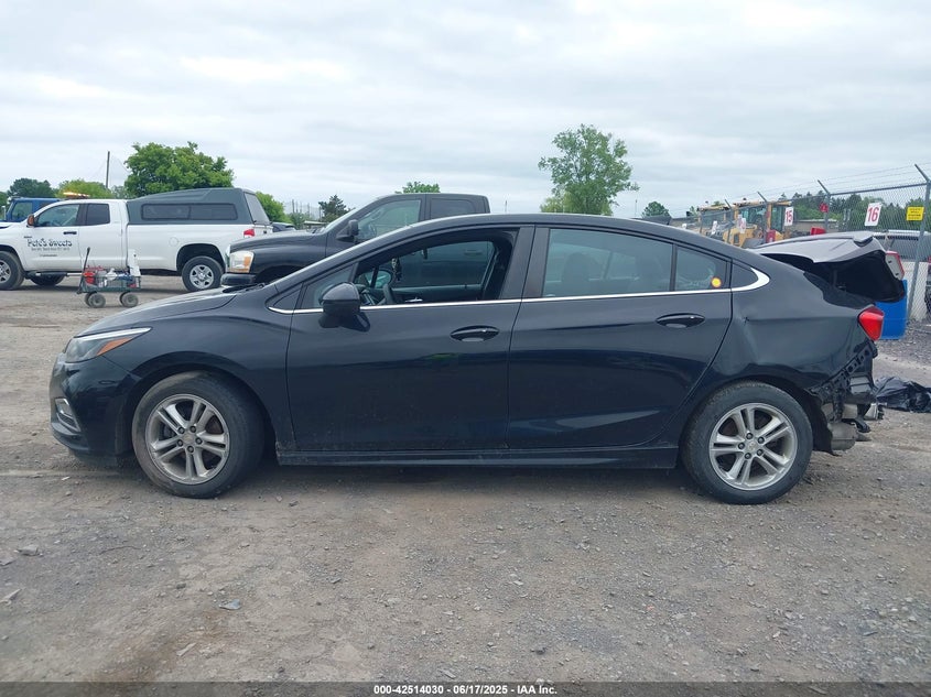 2017 CHEVROLET CRUZE LT AUTO - 1G1BE5SM9H7146125