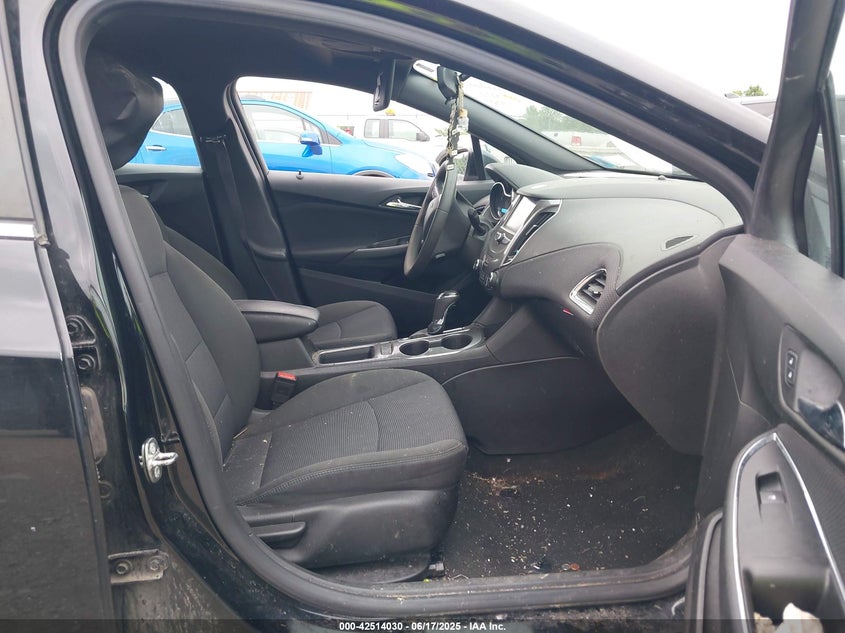 2017 CHEVROLET CRUZE LT AUTO - 1G1BE5SM9H7146125