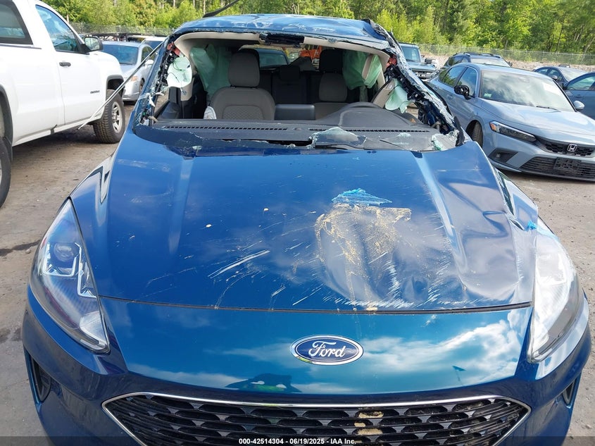 2020 FORD ESCAPE VIN: 1FMCU9G68LUA19176