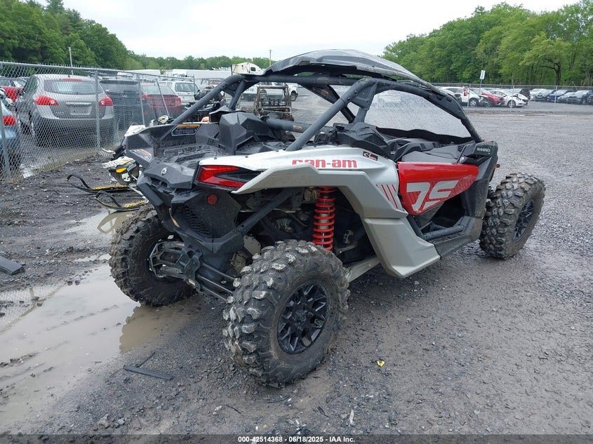 VIN 3JBVGAY43RE000855 2024 CAN-AM MAVERICK X3 DS TURBO