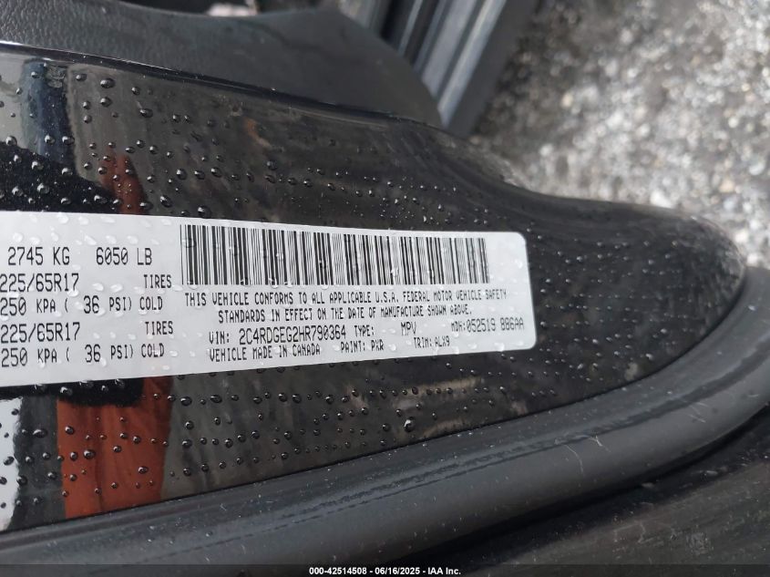 2017 Dodge Grand Caravan Gt VIN: 2C4RDGEG2HR790364 Lot: 42514508