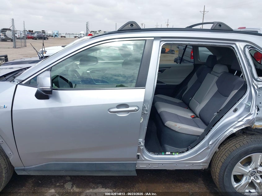 2021 TOYOTA RAV4 HYBRID XLE - JTMR6RFV9MD015141