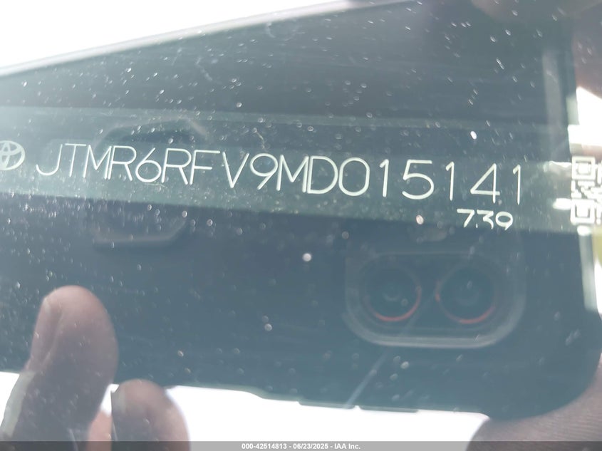 2021 TOYOTA RAV4 HYBRID XLE - JTMR6RFV9MD015141