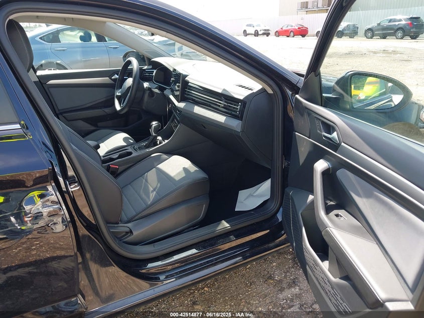 2025 VOLKSWAGEN JETTA 1.5L I-4 DI, DOHC, V(VIN: 3VWEX7BU5SM021871