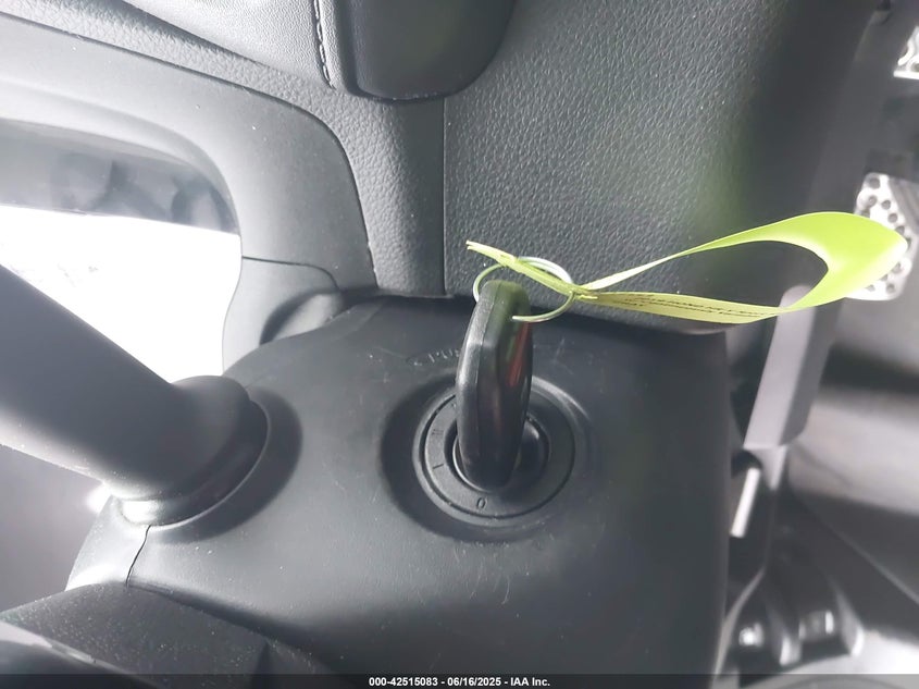 VIN 3CZRU6H18KG701261 2019 HONDA HR-V SPORT