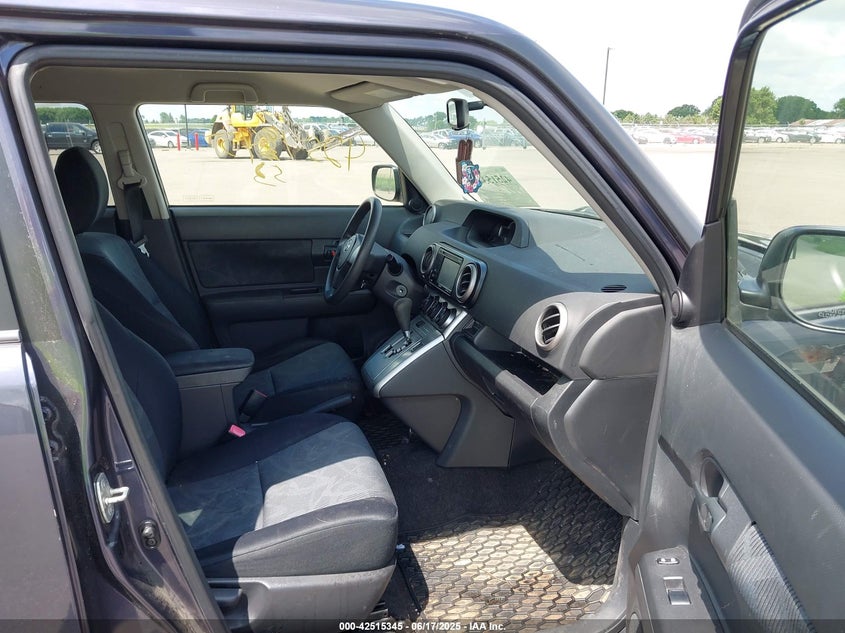 2012 SCION XB VIN: JTLZE4FEXCJ012727