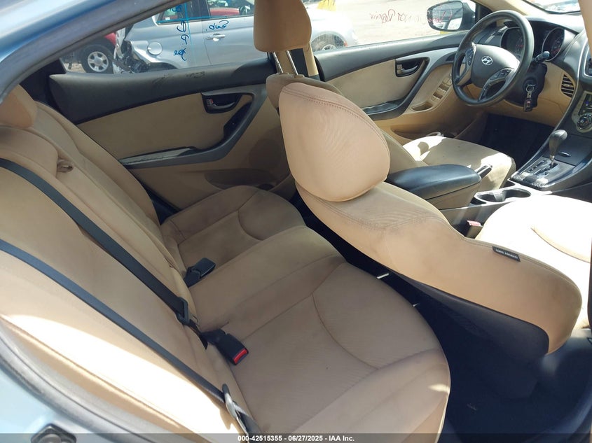 2013 HYUNDAI ELANTRA VIN: KMHDH4AE0DU842861