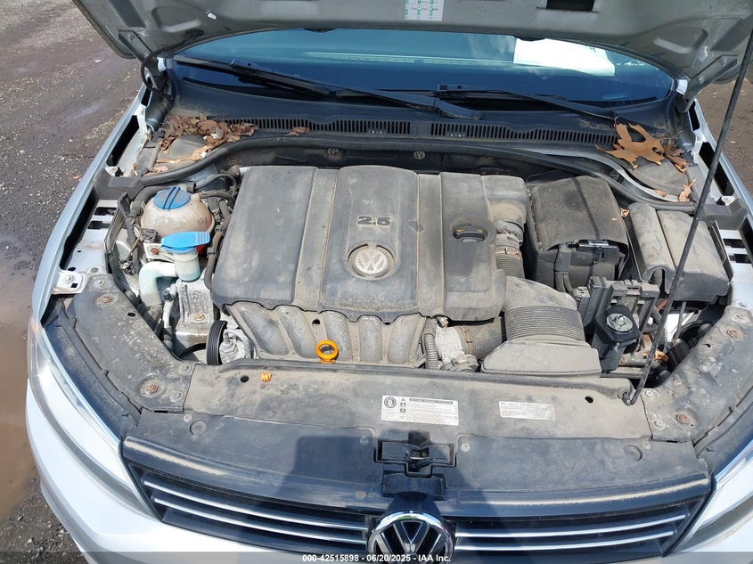2013 VOLKSWAGEN JETTA 2.5L SE - 3VWDP7AJ6DM374285
