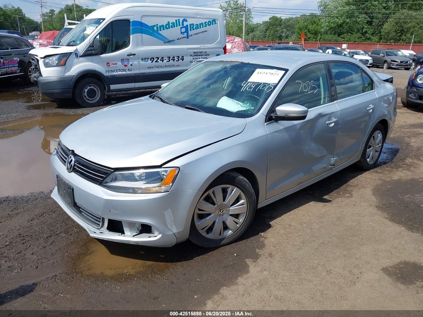 2013 VOLKSWAGEN JETTA 2.5L SE - 3VWDP7AJ6DM374285