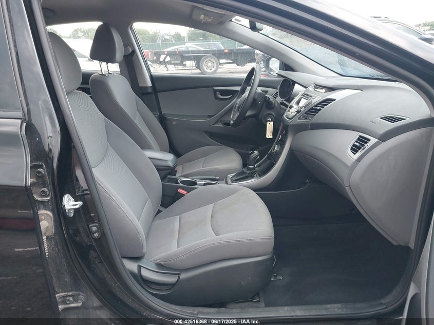 2016 HYUNDAI ELANTRA SE - KMHDH4AE9GU583811