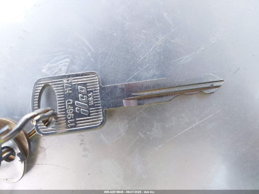 1999 Ford F550 Super Duty Stripped Chass VIN: 3FCMF53S3XKA16261 Lot: 42516645