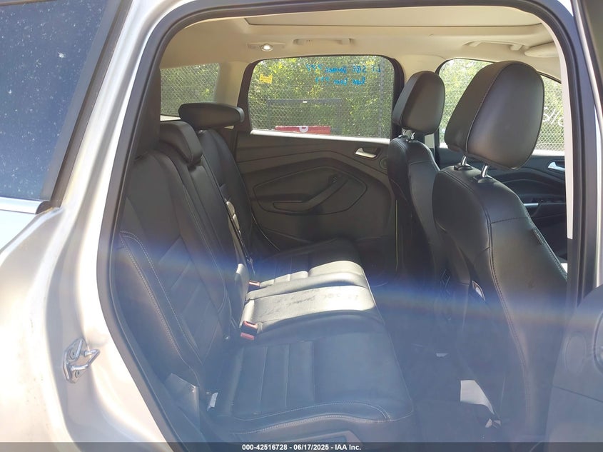 2015 FORD ESCAPE VIN: 1FMCU9J94FUA65188