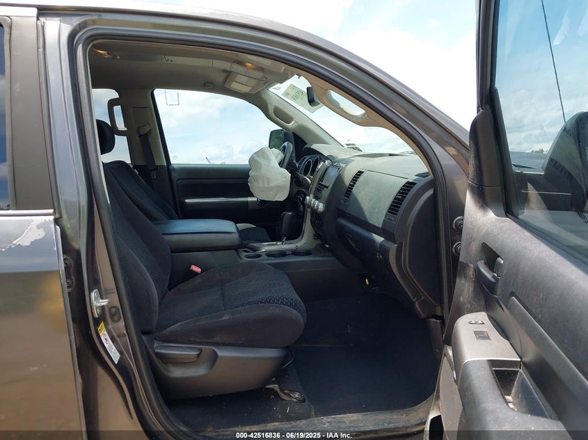 2011 TOYOTA TUNDRA VIN: 5TFUY5F17BX185083
