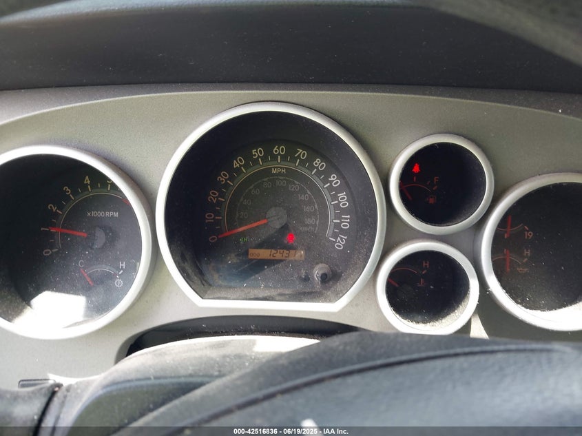 2011 TOYOTA TUNDRA VIN: 5TFUY5F17BX185083