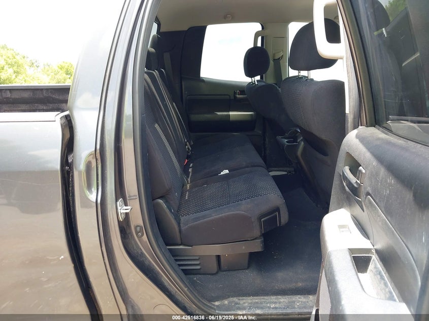 2011 TOYOTA TUNDRA VIN: 5TFUY5F17BX185083