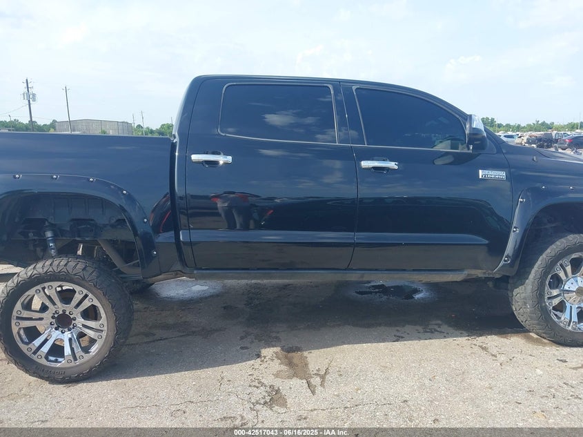 2015 TOYOTA TUNDRA PLATINUM 5.7L V8 - 5TFAW5F11FX443726